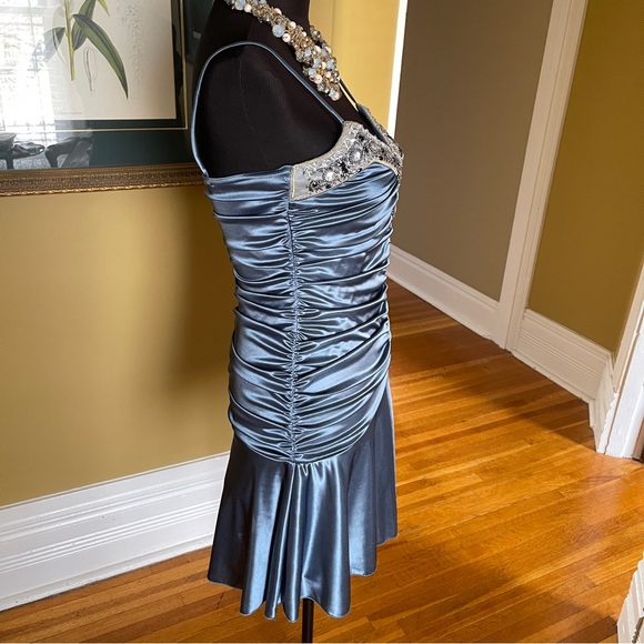 Party dress - Picture 5 of 9